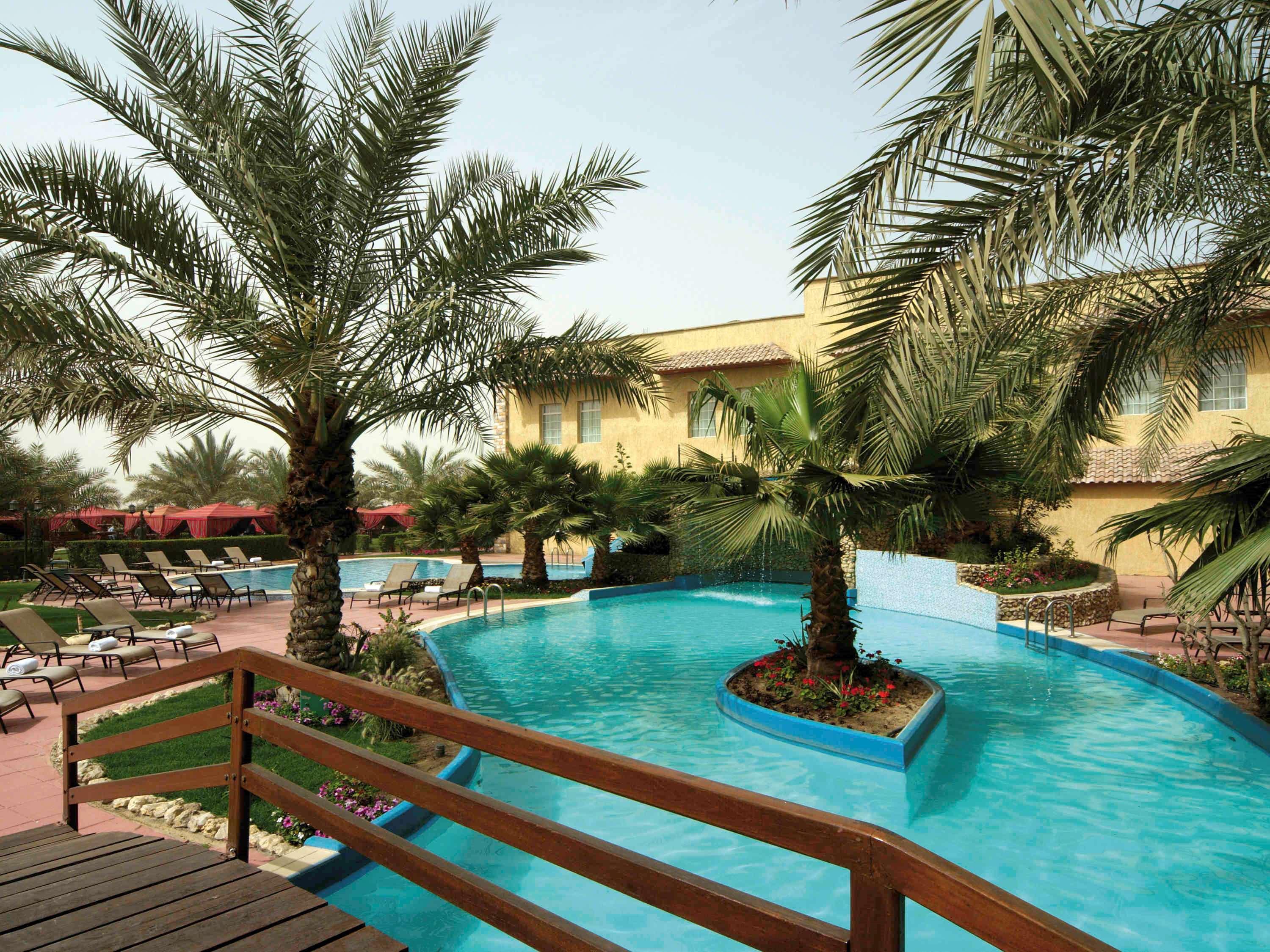 โรงแรมเมอเวนปิค คูเวต Kuwait City ภายนอก รูปภาพ